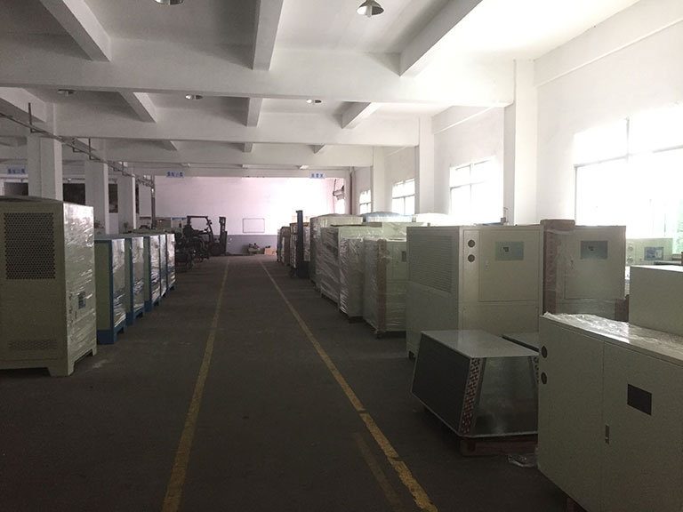 风冷式冷水机生产线