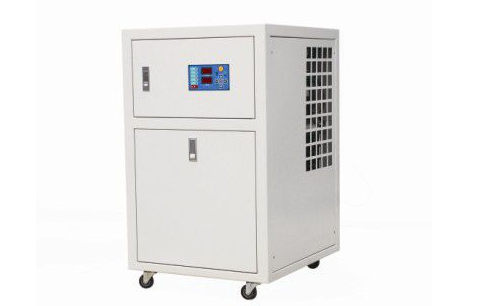 风冷式冷水机常见系统问题的解决方案