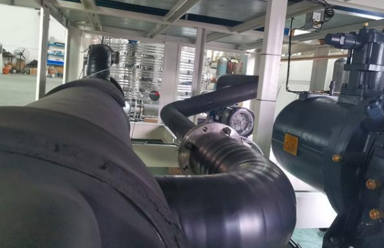 小编帮你普及工业冷水机运行跑油是怎么回事